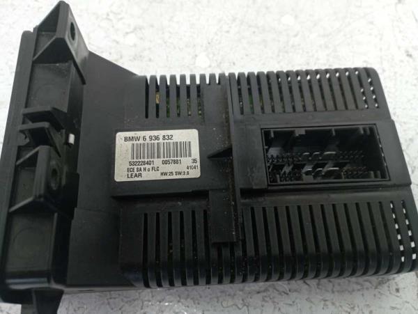 COMMODO BMW SERIE 3 E46 ( PHARE UNIQUEMENT ) - Vue 2